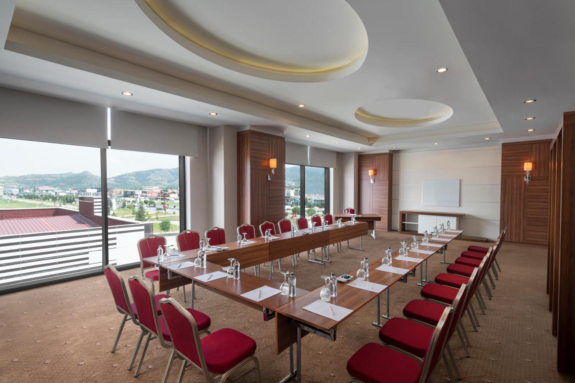 Ng Afyon Wellness & Convention Hotel Afyonkarahisar Eksteriør billede